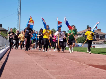 На стадионе «Кубань» состоялась Всекубанская эстафета «Спортсмены Кубани - в ознаменование Победы в Великой Отечественной войне 1941-1945 годов»