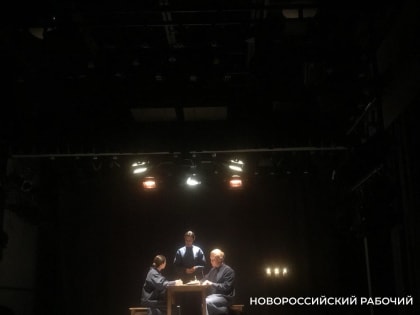 Театральный успех в Мичуринске: спектакль о Анне Ахматовой