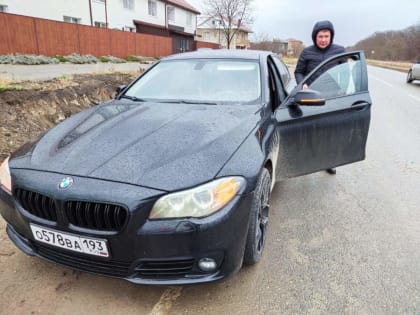 В Анапе водителю пришлось «растонироваться» прямо на месте ДТП