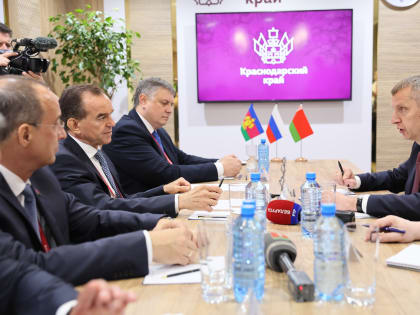 Краснодарский край заключил в Санкт-Петербурге 40 соглашений в сфере курортов, АПК, ТЭК и промышленности