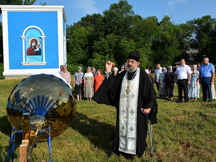 На Казанскую часовню в Новокубанске установили купол