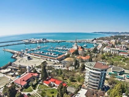 В Сочи на курортном сборе удалось заработать 300 млн рублей