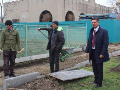 Устройство пешеходной дорожки по улице Почтовой