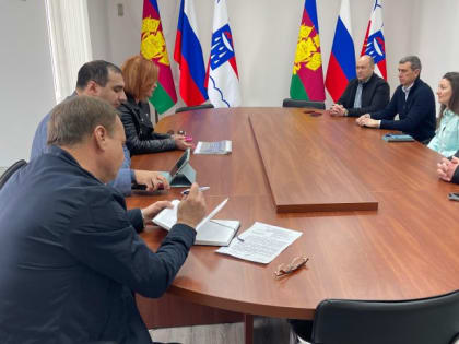 Константин Сыпало и Александр Жигалко приняли участие в обсуждении Правил землепользования и застройки