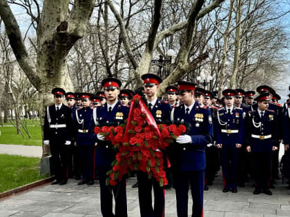 Участники Всероссийской профильной казачьей смены «Атаманы XXI века» побывали на экскурсии в городе-герое Новороссийске