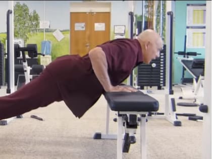 Прощай, давление: простое упражнение Сергея Бубновского поможет победить гипертонию