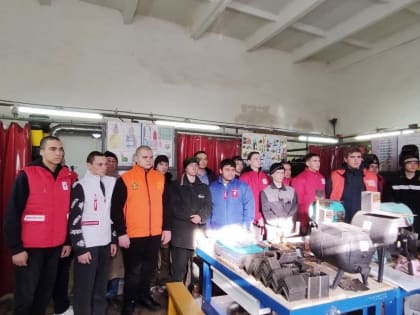 Провели мастер-класс по изготовлению полевых печек и окопных свечей