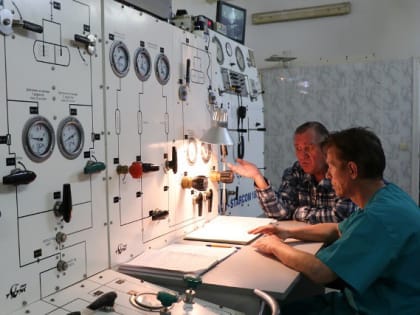 В Сочи врачи ЮРПСО МЧС России провели 28-летнему водолазу «лечение кислородом» в барокамере