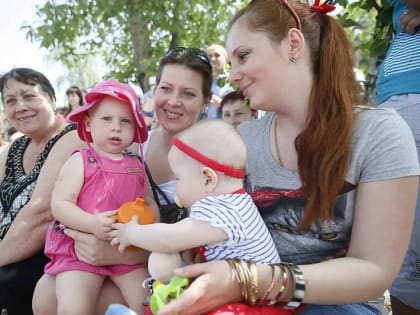 На Кубани региональный материнский капитал в 2023 году вырастет до 147 тысяч