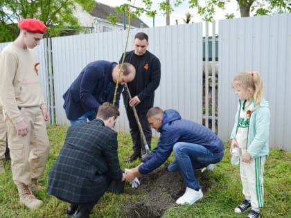 Вместе с участниками международного мотомарша почтили память героев Отечества