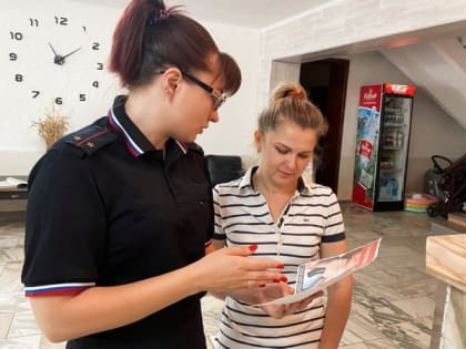 Полицейские Ейска продолжают разъяснительные беседы