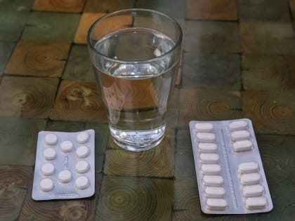 Опасно для жизни: какие лекарства ни в коем случае нельзя принимать вместе