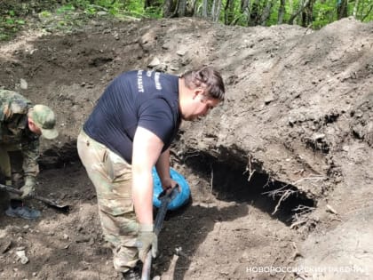 90 тел, трое детей. Под Новороссийском вскрыта новая расстрельная яма. Следком начал допросы