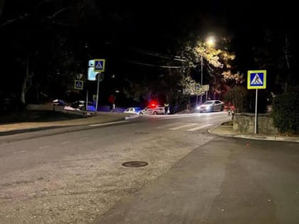 В Сочи ищут водителя, сбившего 15-летнюю девочку и уехавшего с места ДТП