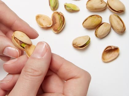 Как похудеть: просто сделайте этот трюк с фисташками за 10 минут до еды