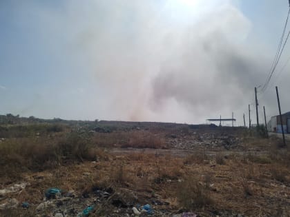 Роспотребнадзор исследовал более 80 проб воздуха в районе тлеющего полигона в станице Полтавской