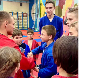 Кубанские спортсмены продолжают проект «Чемпионы - детям Донбасса»