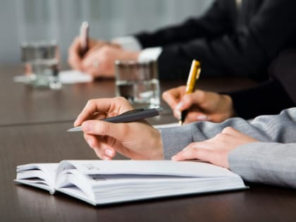 Рабочая неделя в администрации Ейского района традиционно началась с планерного совещания