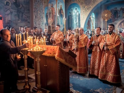 Глава Ейского района принял участие в торжественной Божественной литургии, за которой состоялось прославление отца Григория Никольского в лике святых