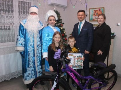 #ЕлкаЖеланий