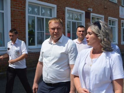 Властные будни