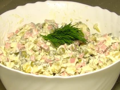 Салат оливье по-советски – из самых доступных продуктов