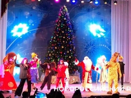 Куда пойти с ребенком в Новороссийске на праздничные спектакли