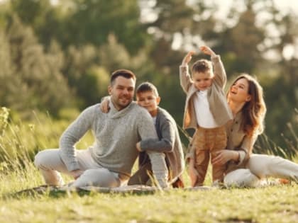 Часть семей лишат пособий со следующего года - кто под ударом