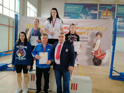 Достойно выступили