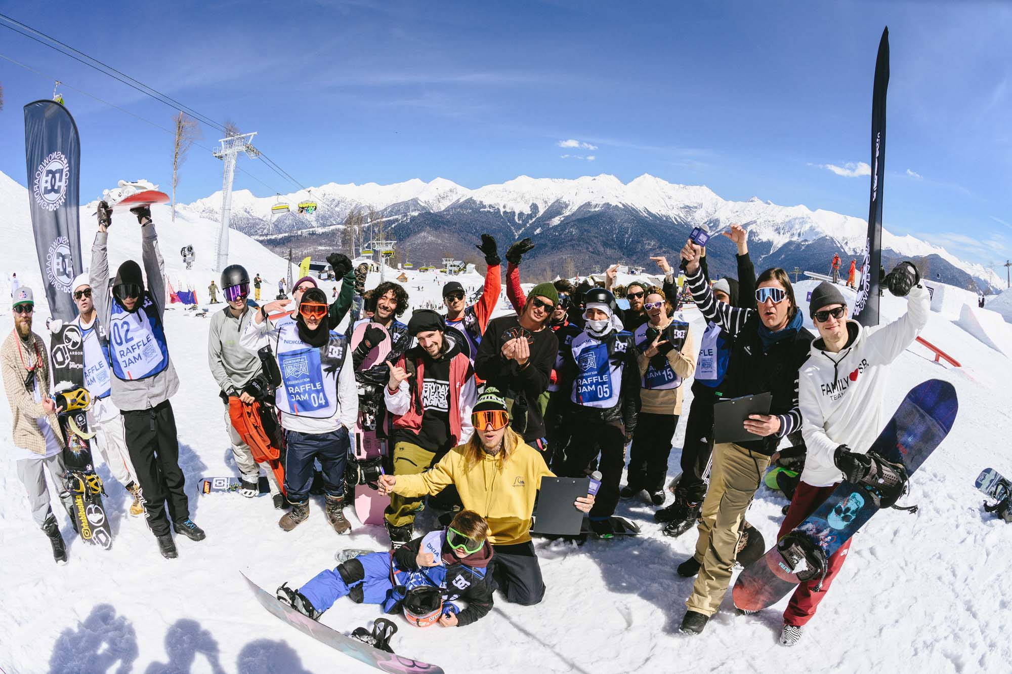 Квиксильвер красная поляна. Школа quicksilver красная поляна. Школа quicksilver красная поляна. Афиша горнолыжный курорт. New star camp бары.