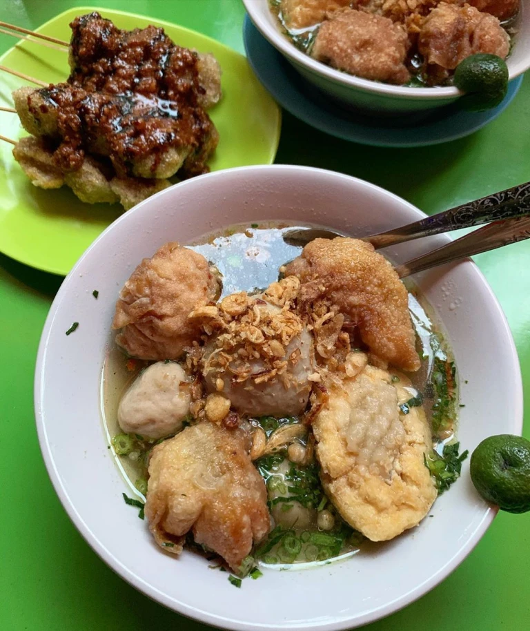 Cuanki Bandung dengan kuah gurih hangat
