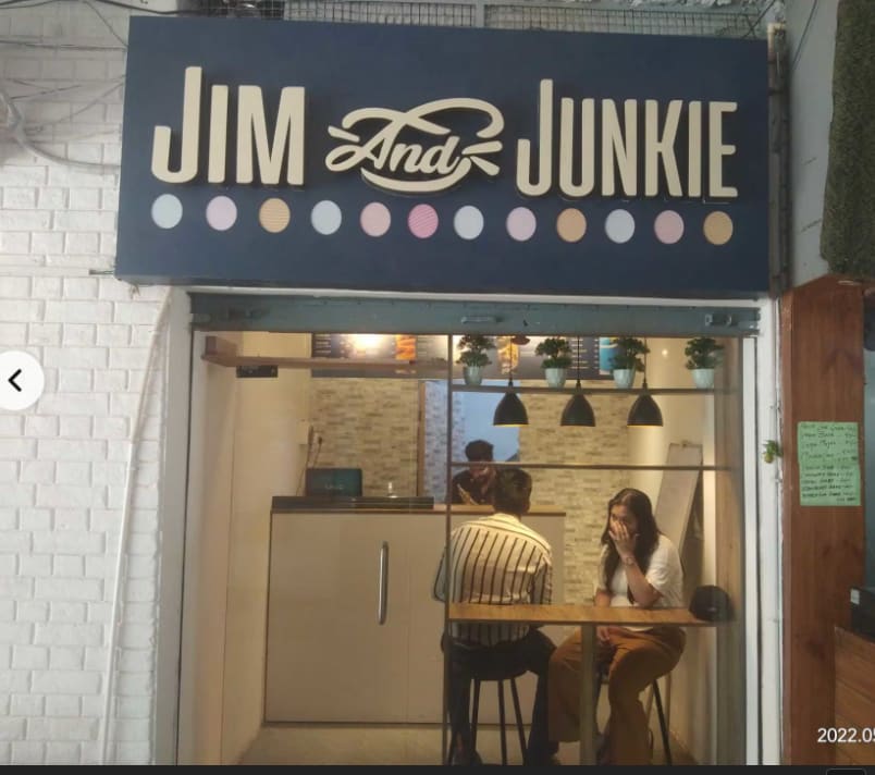 Jim And Junkie in Chandigarh, India, Punjab | PunjabsList