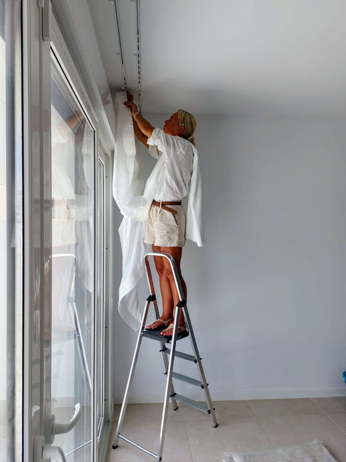 CEO of Window Cover Costa