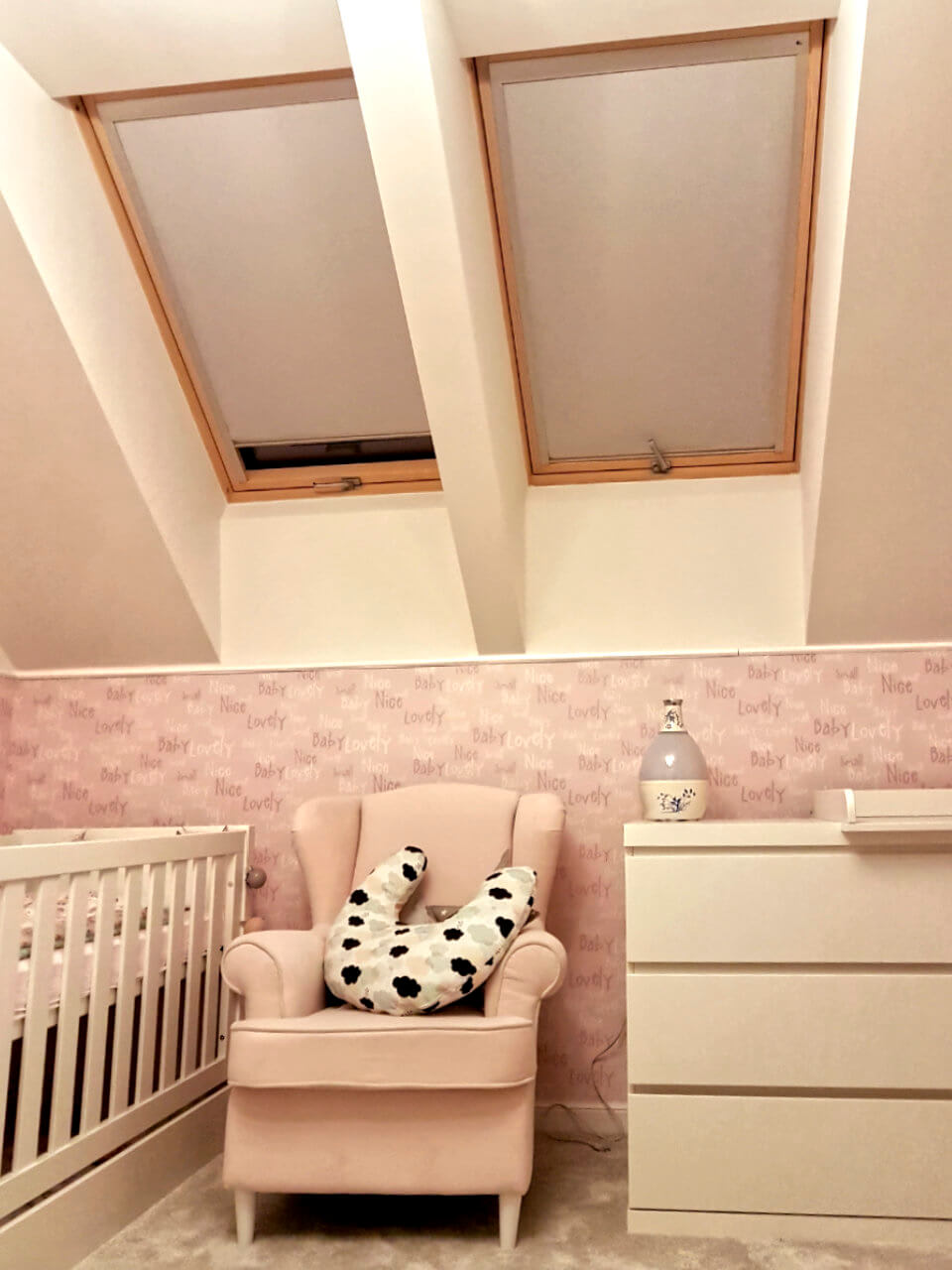 Light filtering roller blinds