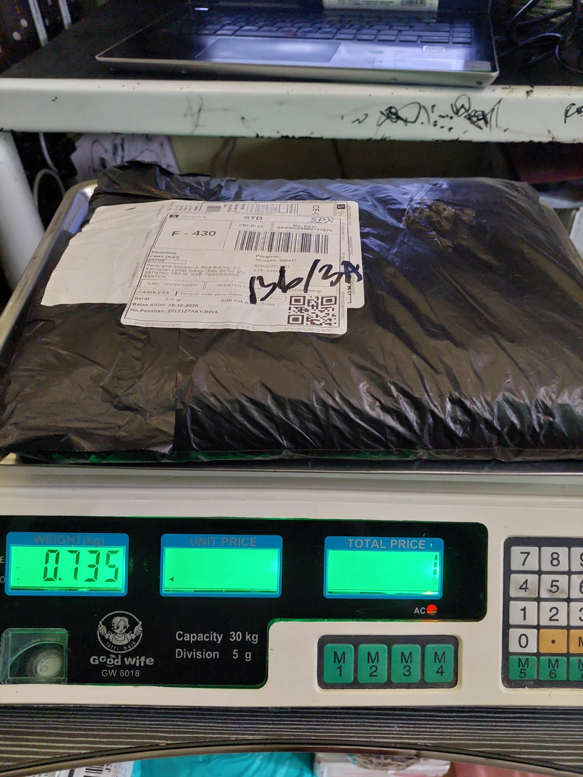 ADIT/2505-0265/BLACK