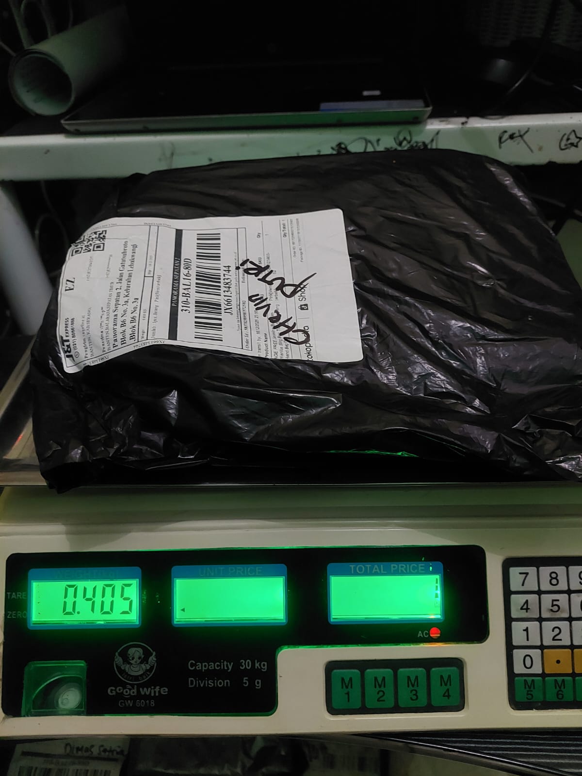 CHEVIN PUTRI/5866-0294/BLACK