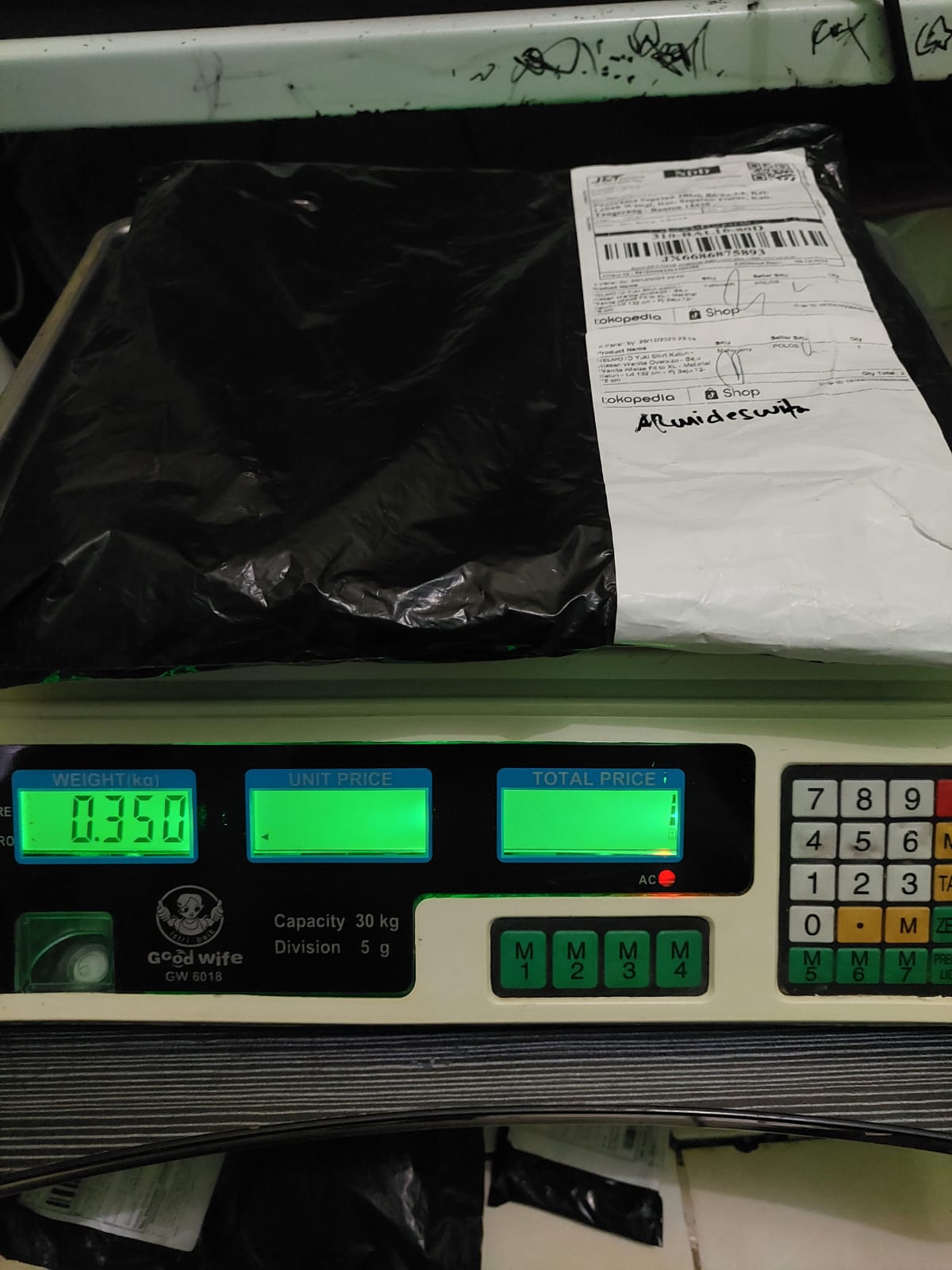 ARMI DESWITA/7128-0325/BLACK