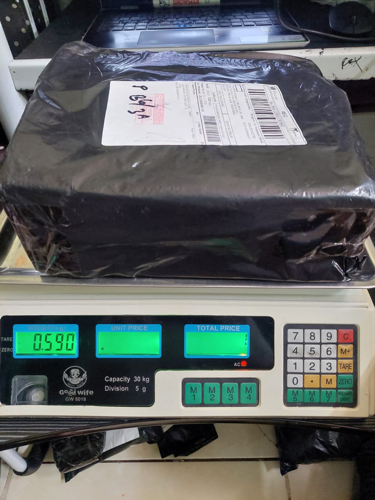 AAGEISLER/0231-0337/BLACK