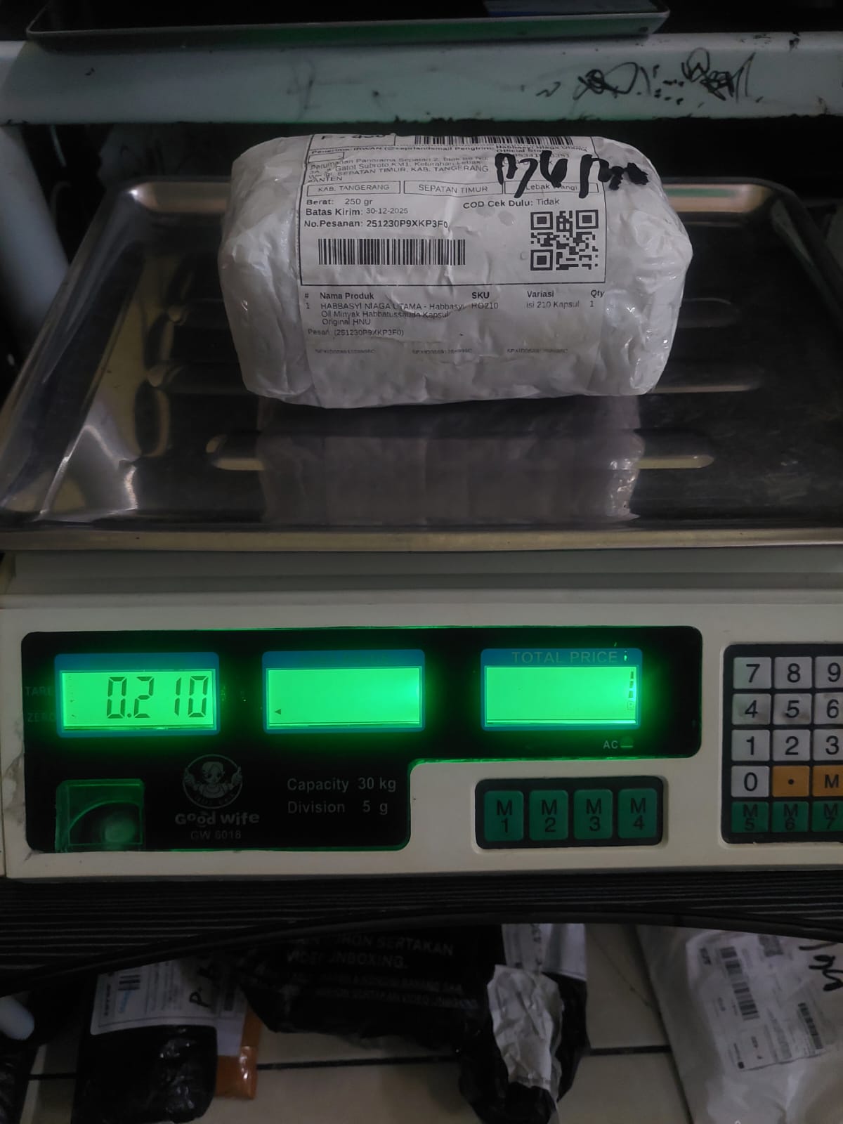 SEPRIANIISMAIL/1987-342/WHITE