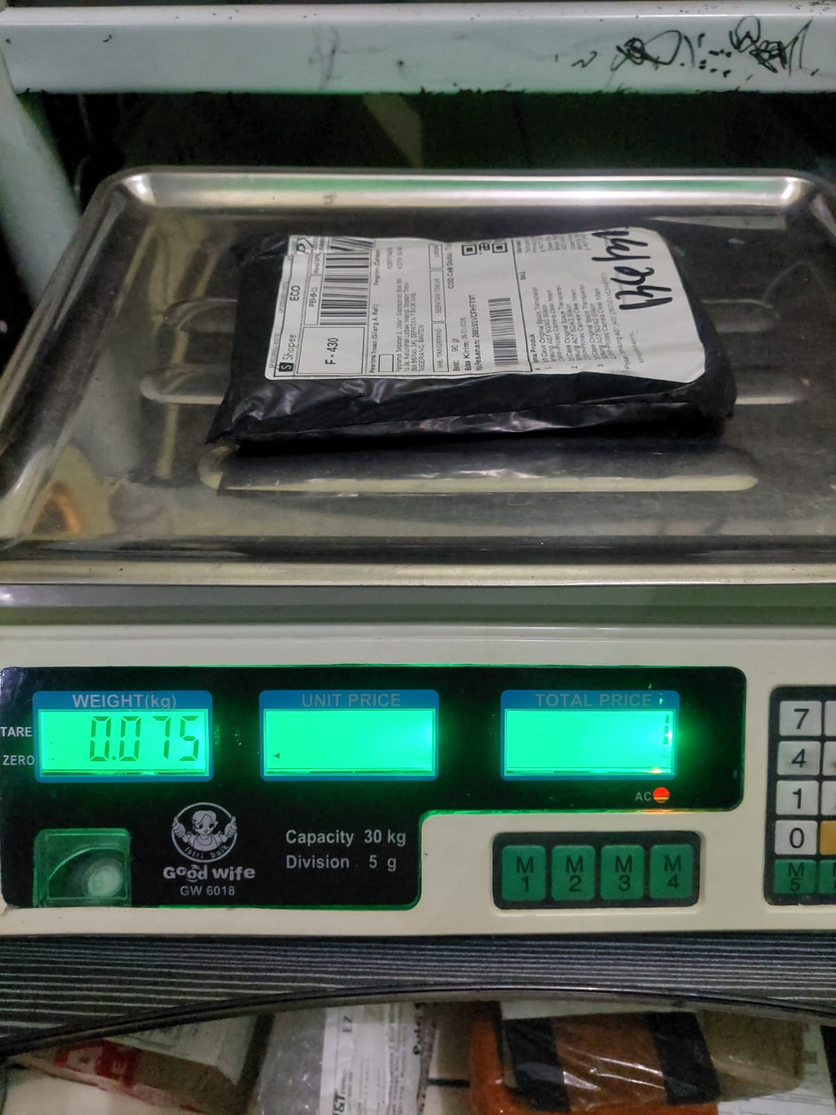 GILANG A RAFLI/5235-0359/BLACK