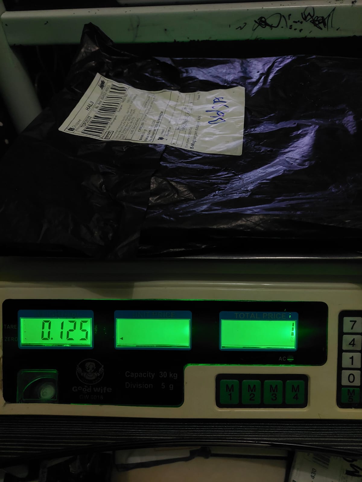 ULATNANGKAA/9123-0407/BLACK