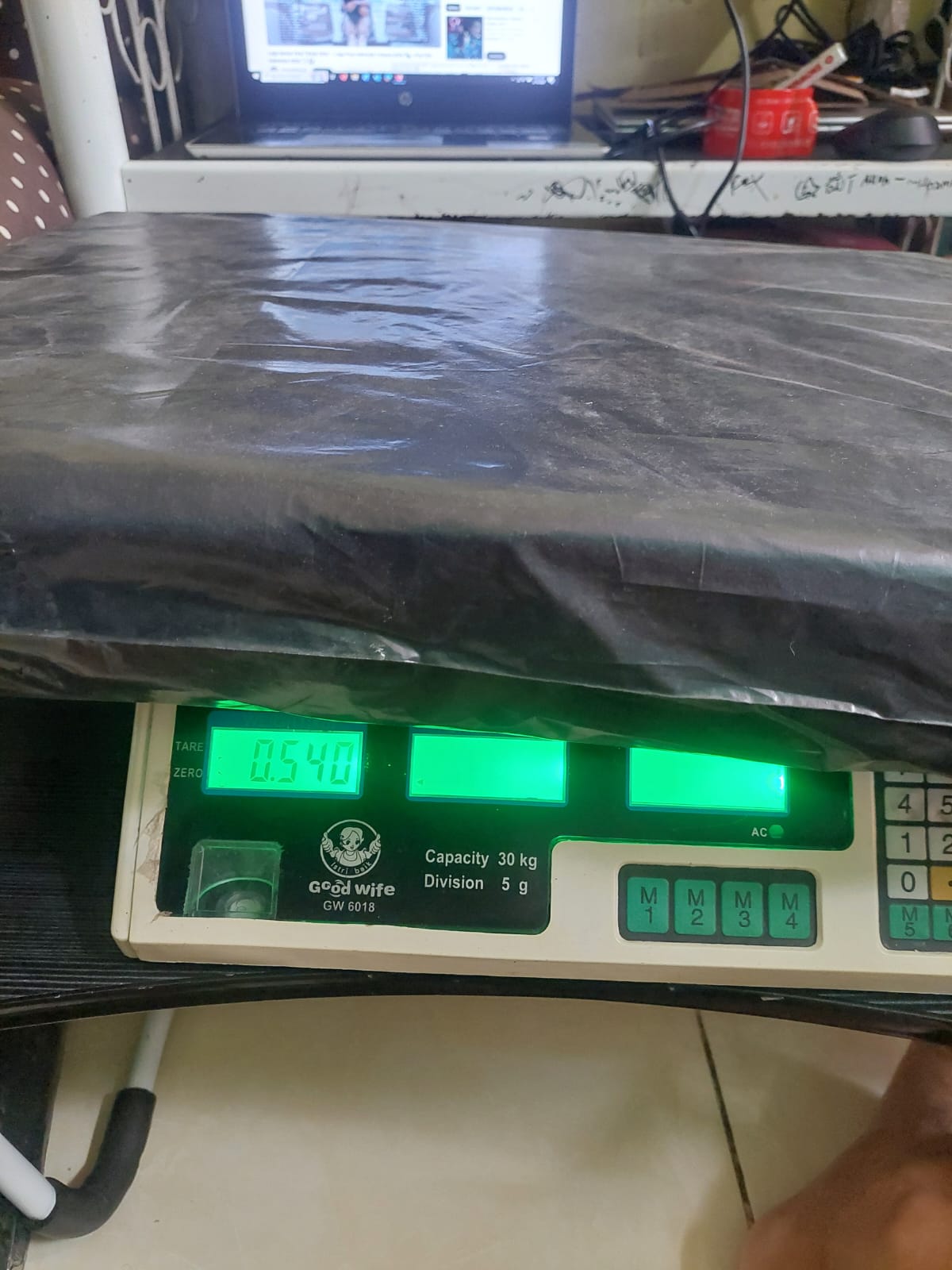 M RAIHAN FADIL/2562-0567/BLACK