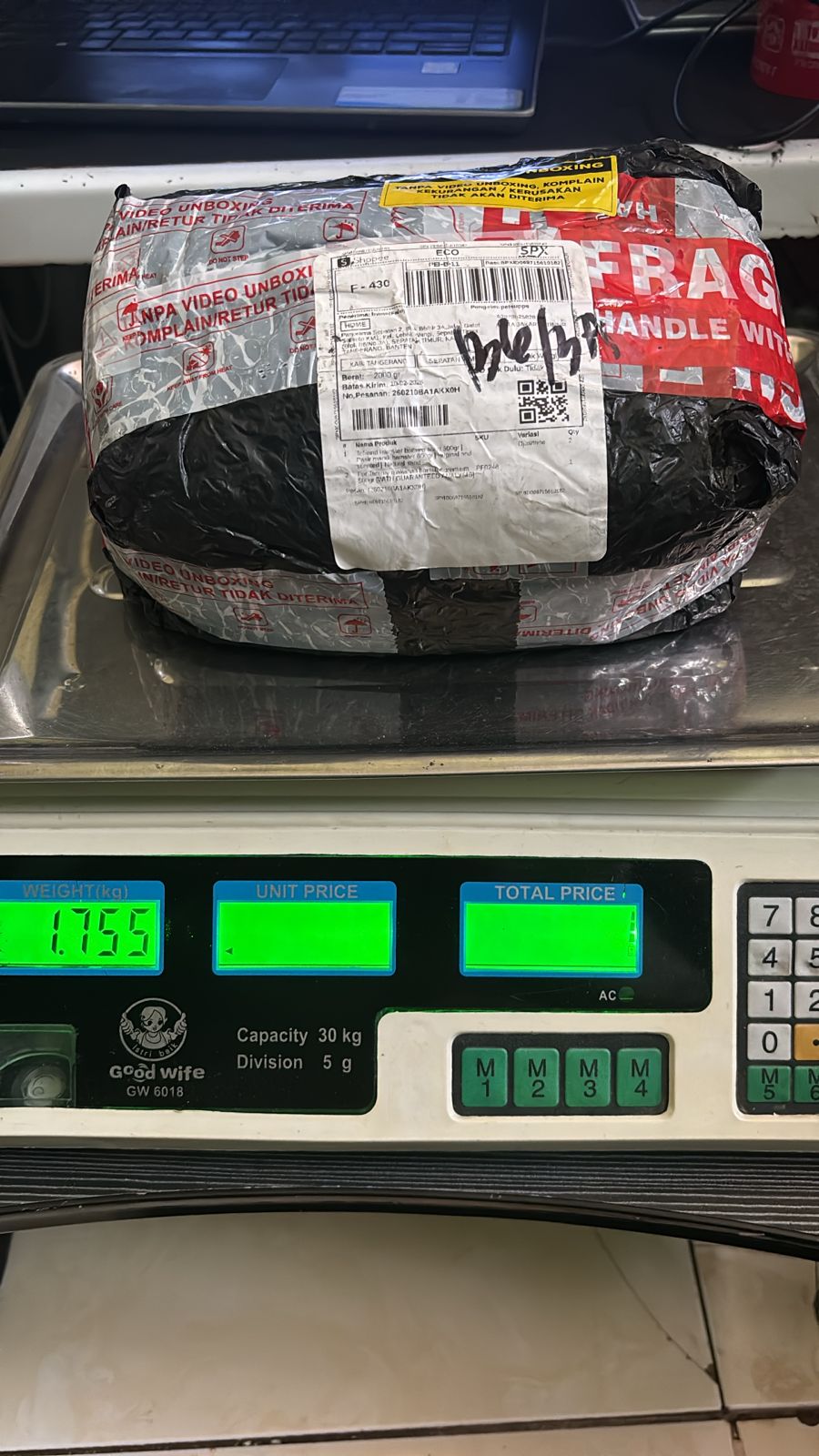 FALE/2508-0568/BLACK