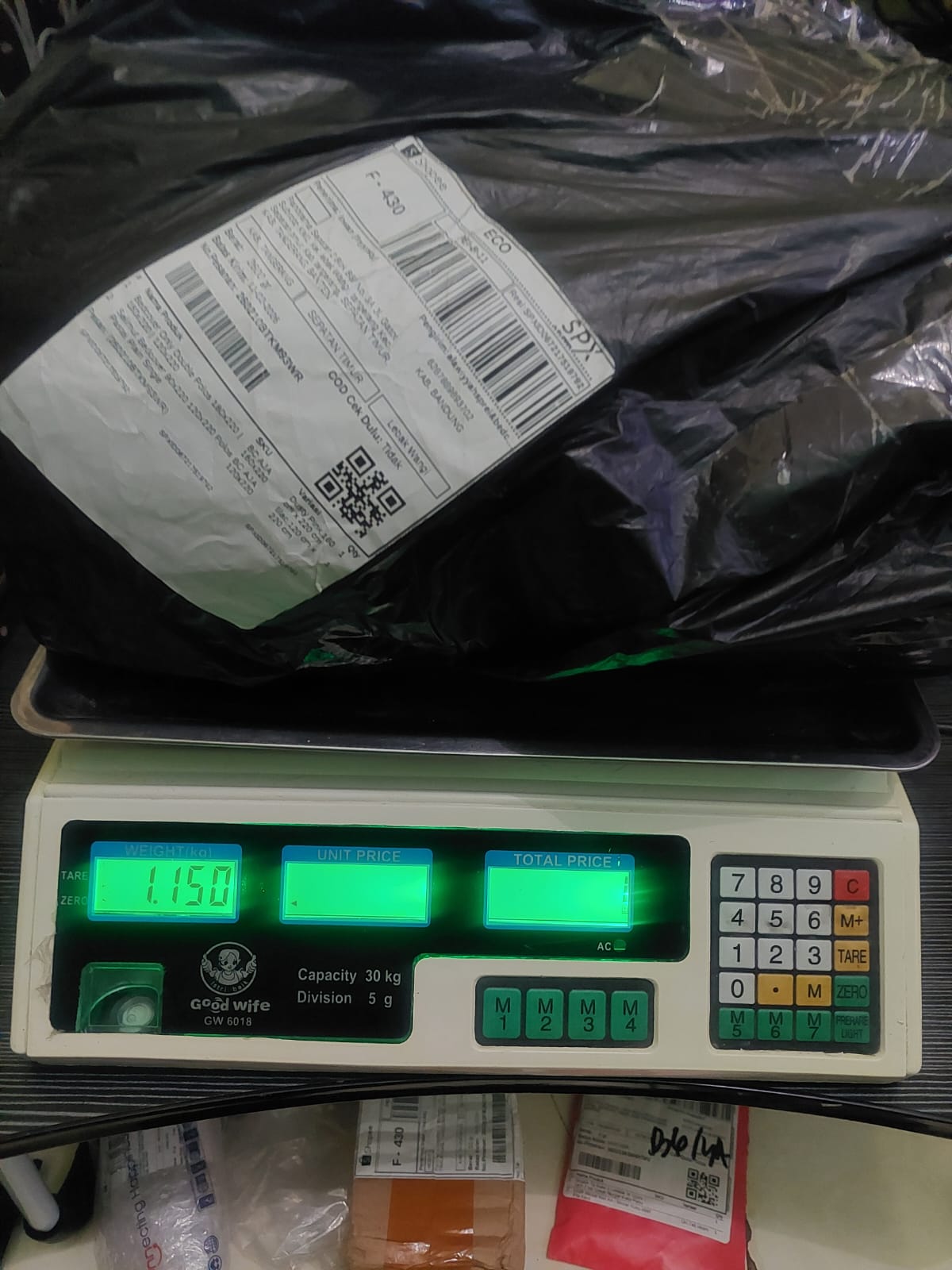 FNYYRSTY/7223-0577/BLACK