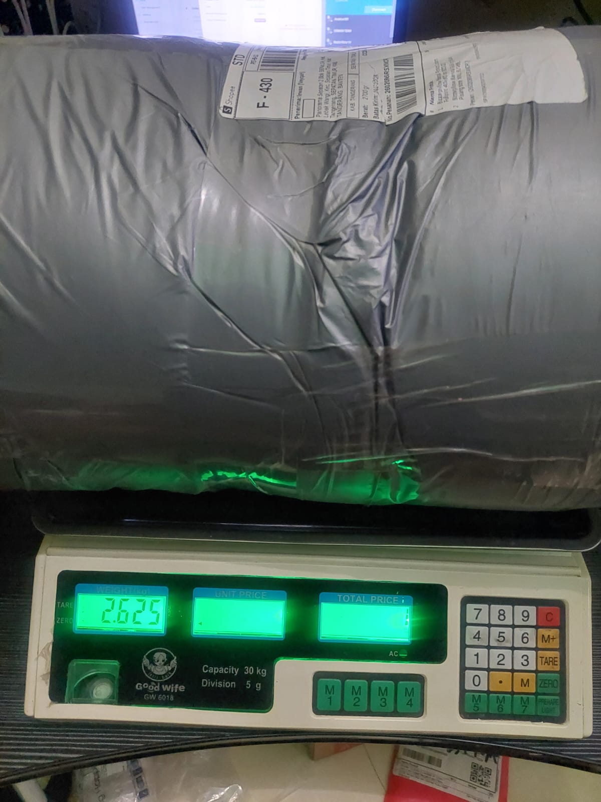 VEYQAH/2882-0578/SILVER