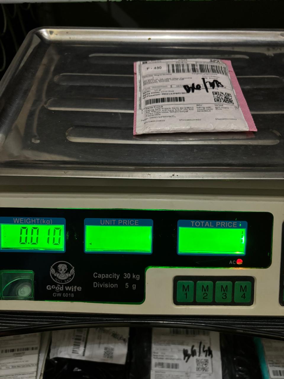 MEGHA MUSTIKA/1594-0585/PINK