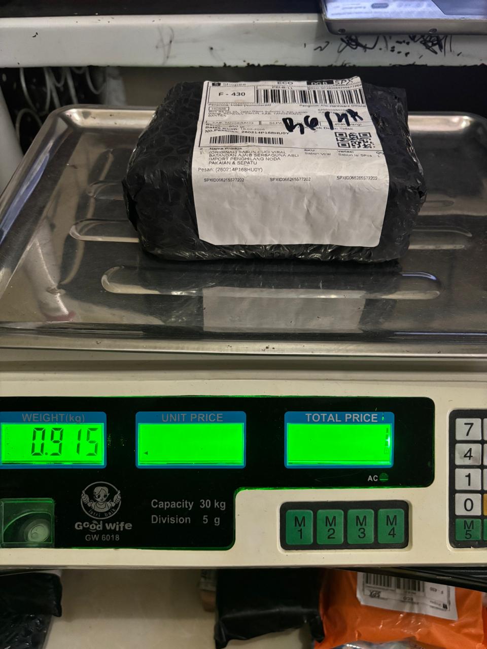 NUMUTIARA/0001-0601/BLACK