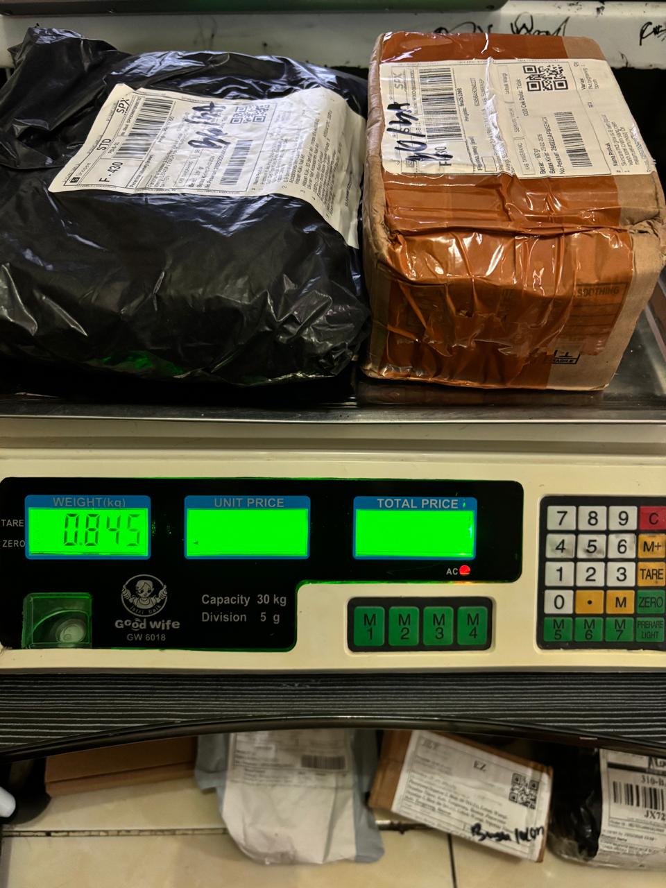 MEMEY/07512-0639/BLACK