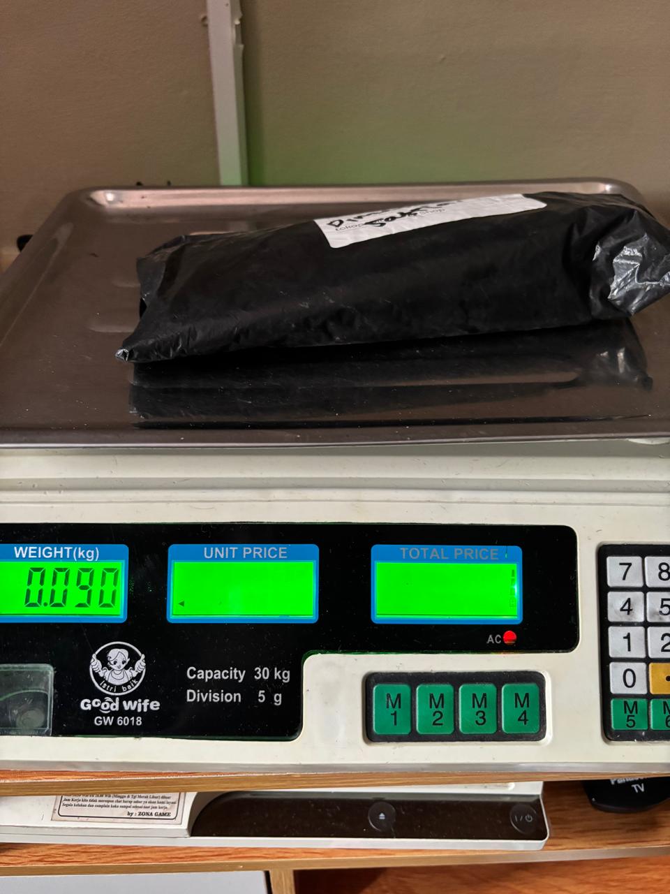 DIMAS SATRIA/4224-0810/WHITE