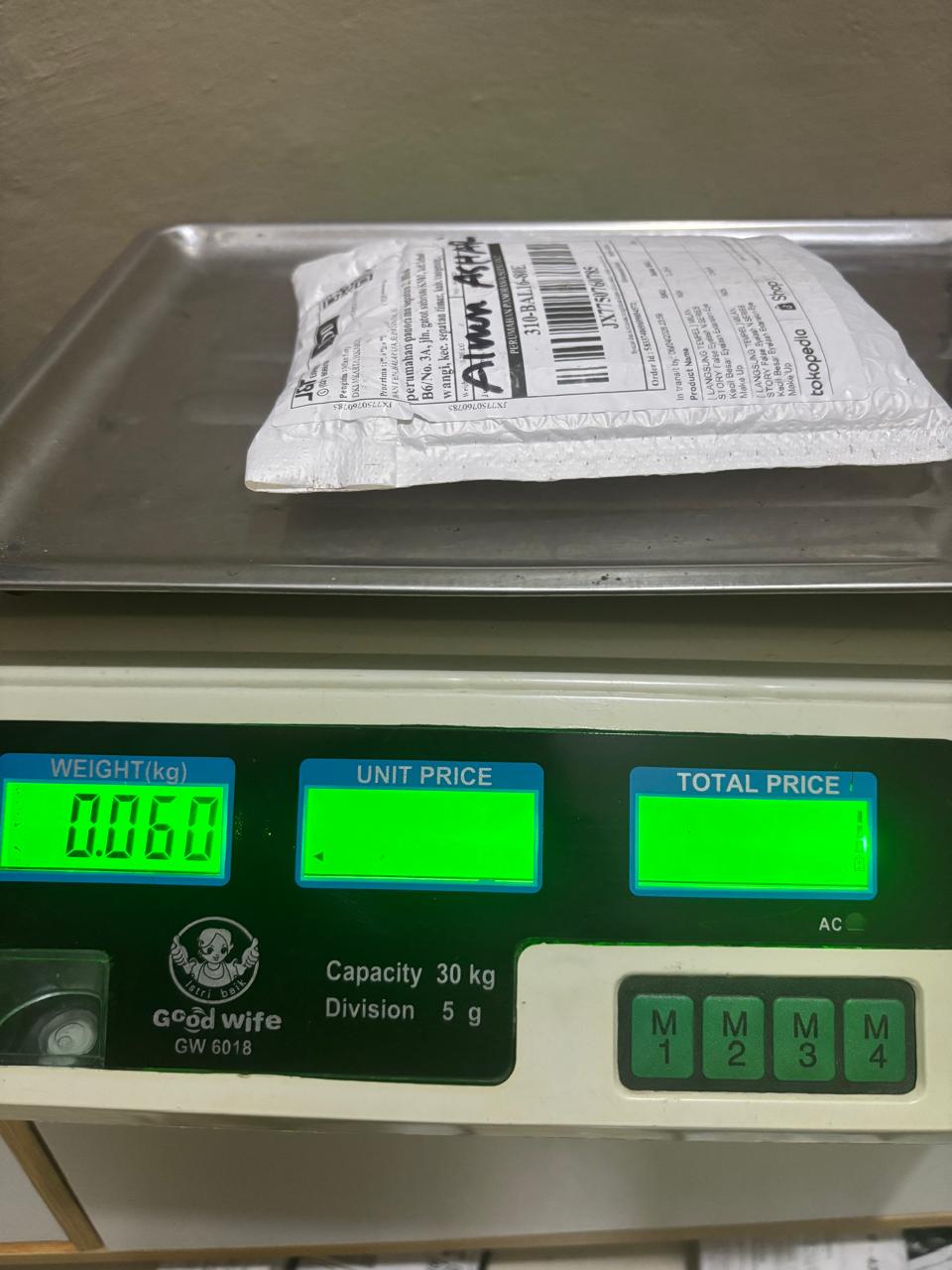 AINUN ASHARI/5566-0858/WHITE